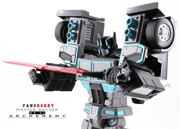 Fanshobby MB 01 Arch Enemy Unofficial MP Black Convoy RID Scourge Gallery 18 (18 of 20)